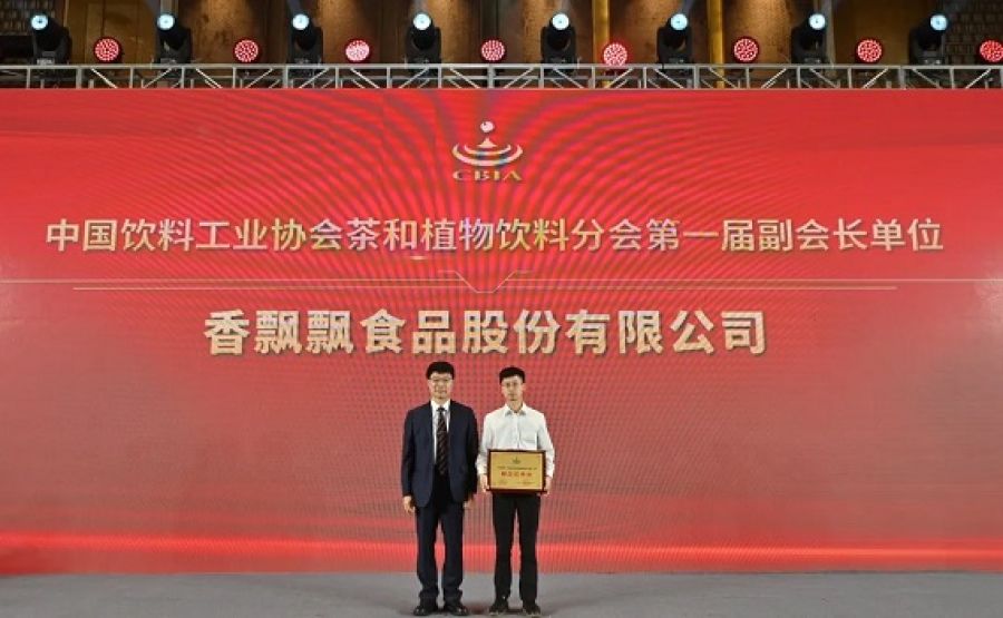 1762916933527138Fab4.jpg 03.jpg